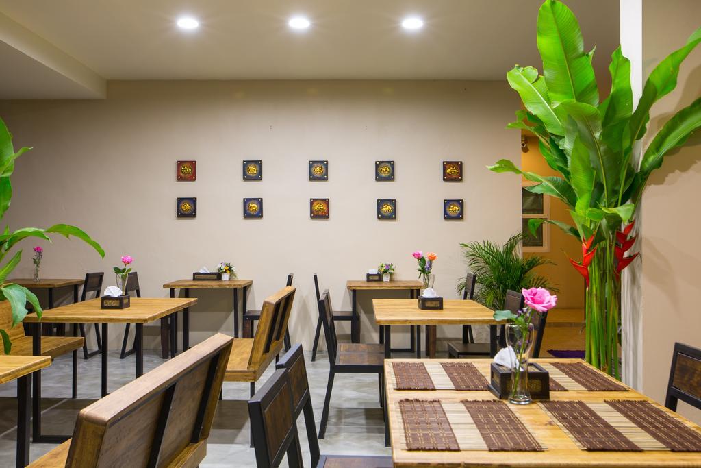 Chiang Mai Waroros Boutique Hotel المظهر الخارجي الصورة