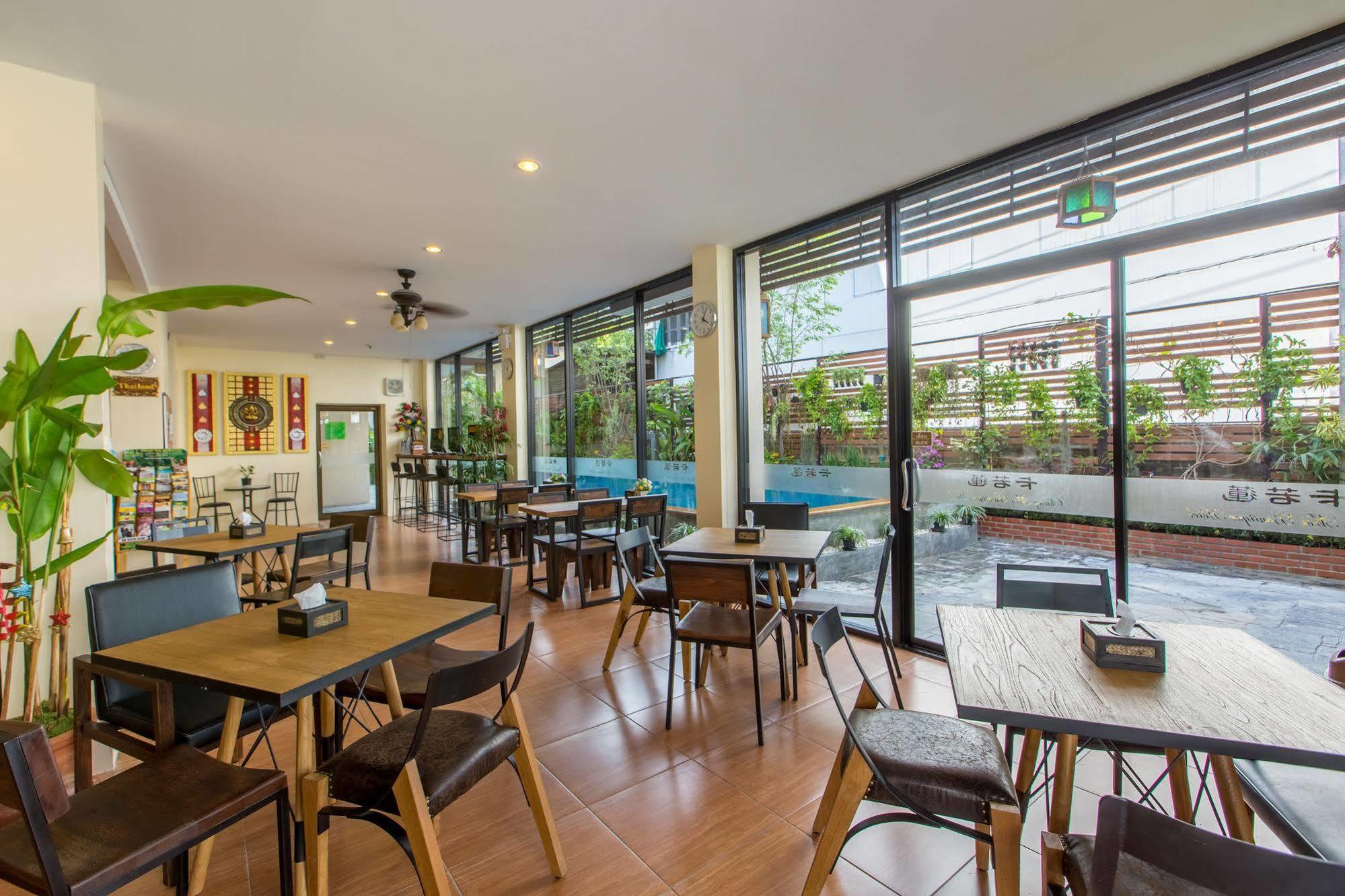 Chiang Mai Waroros Boutique Hotel المظهر الخارجي الصورة